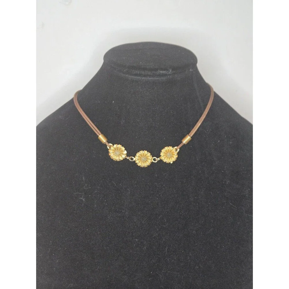 Eivind Hillestad Three Sunflowers Necklace Gold Tone on Cord